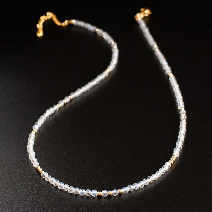 Necklace with Moonstone