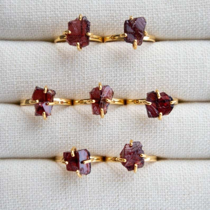 Garnet Ring Gold