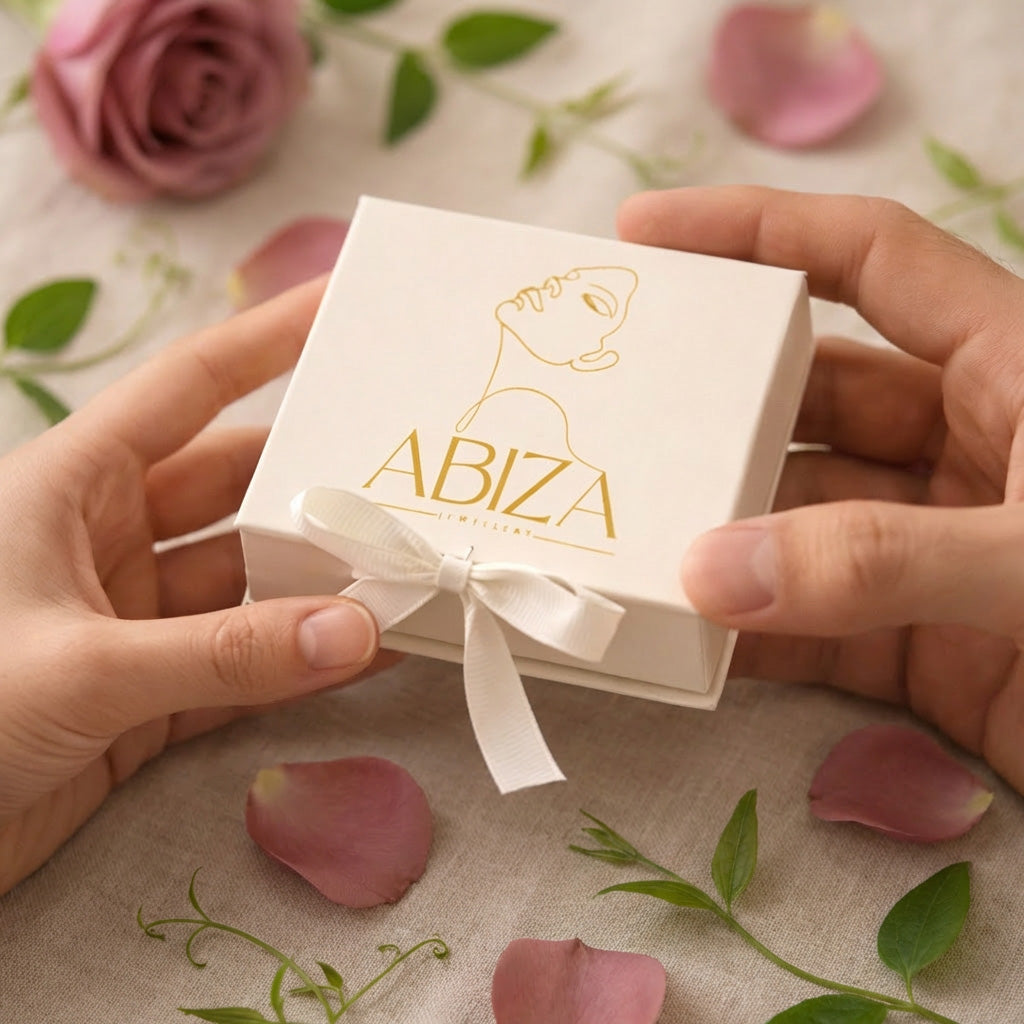 Abiza gift box and printed crystal meaning card — gift-ready packaging