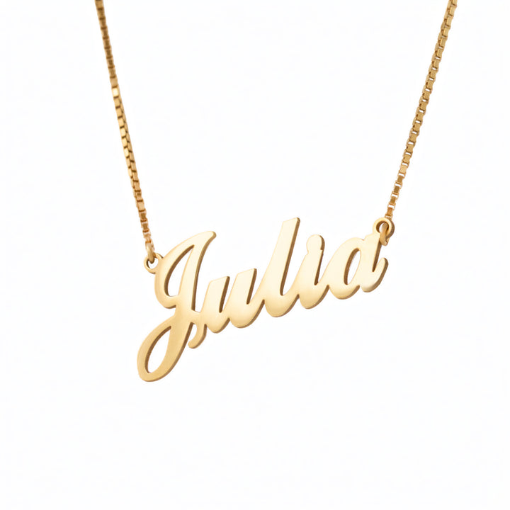 carrie Name Necklace Gold