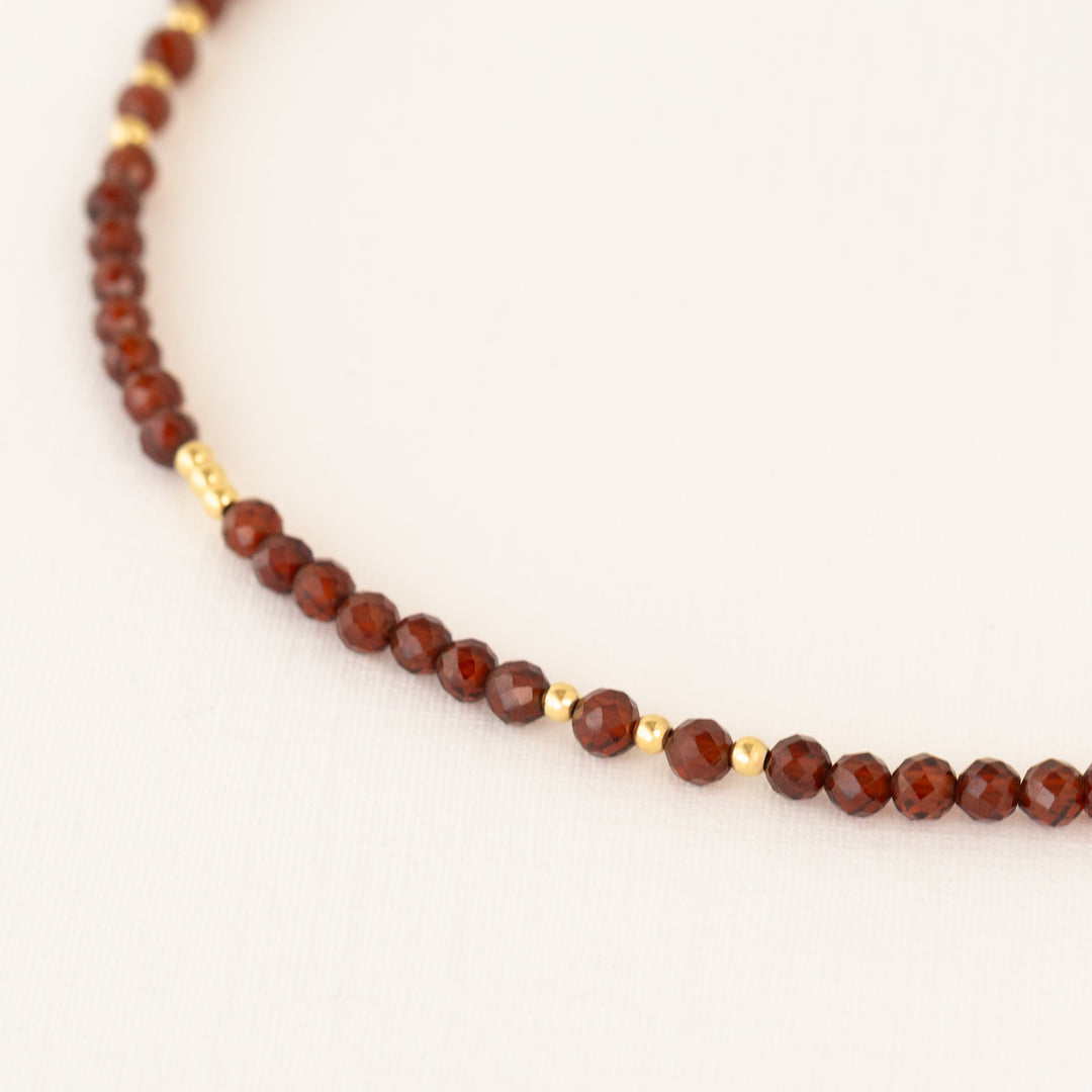 Garnet Necklace Gold