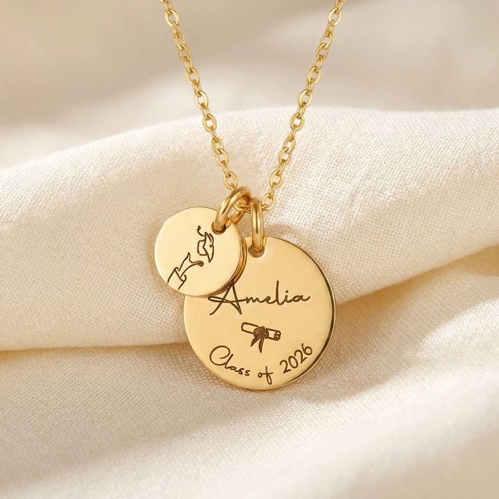 Personalised graduation necklace with two engraved discs in 18K gold