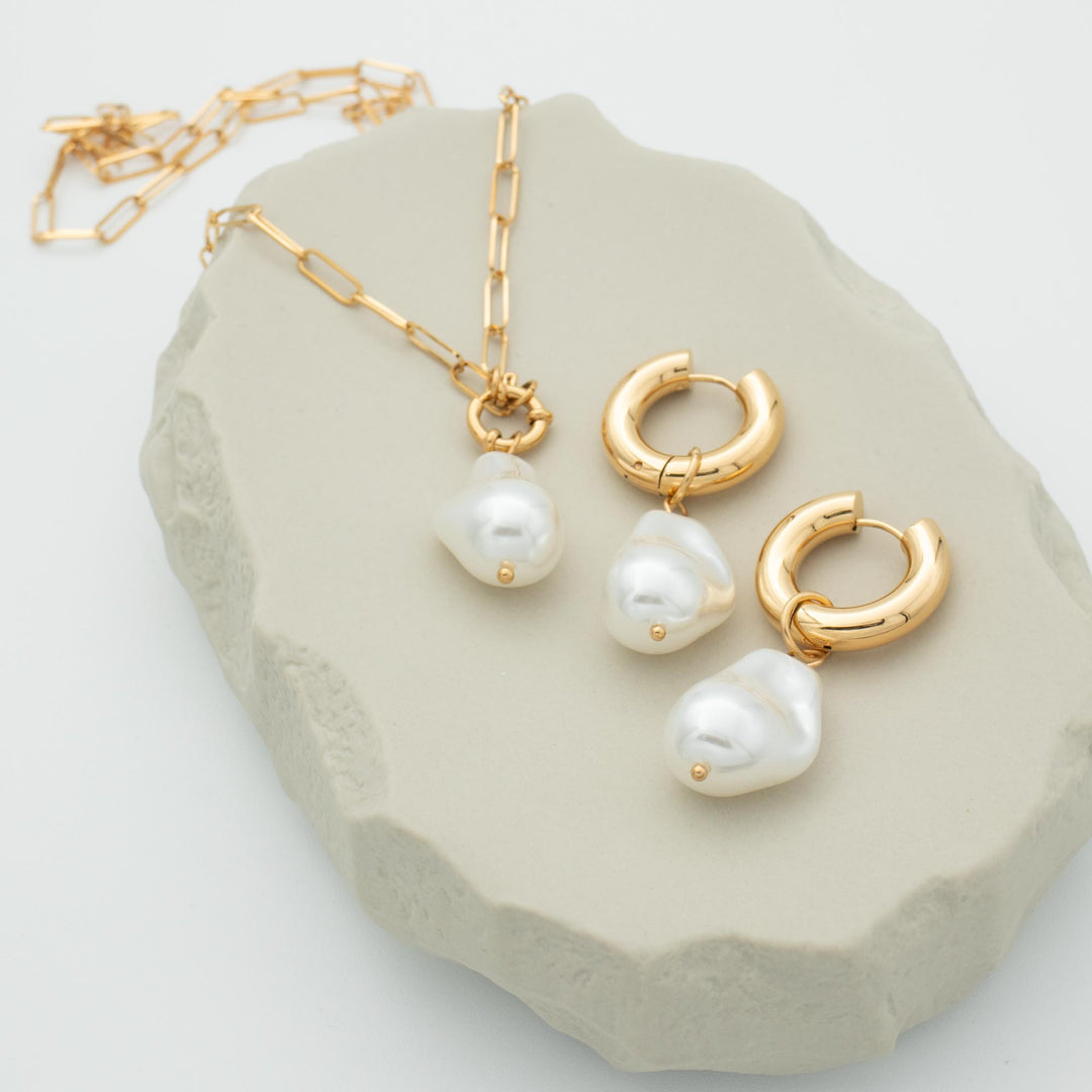 Baroque Pearl Necklace and Earring Set