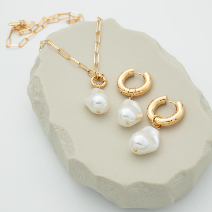 Baroque Pearl Necklace and Earring Set