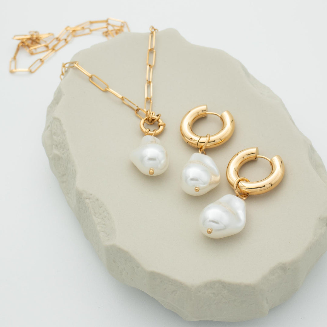 Pearl Necklace and Earring Set