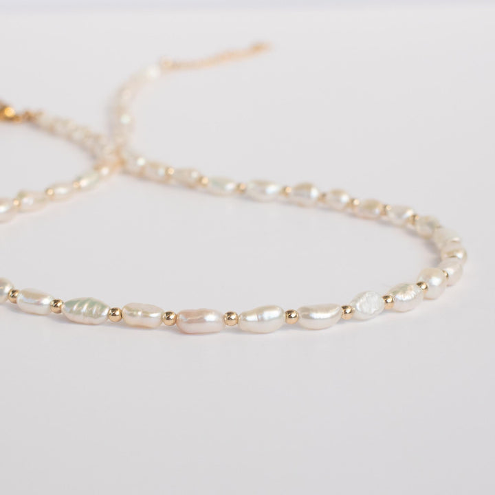 Pearl Necklace Gold