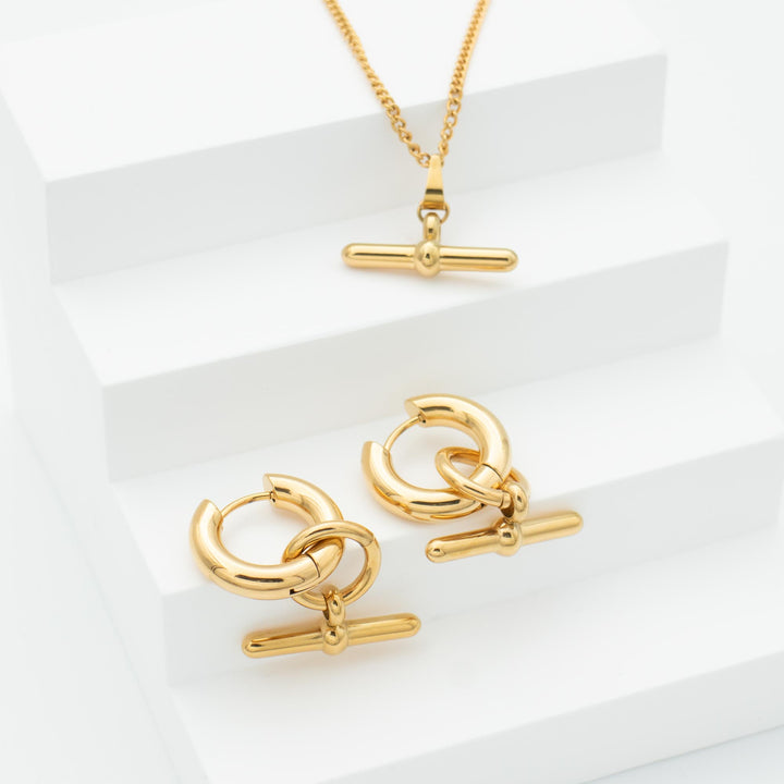 Gold T Bar Necklace and Earrings