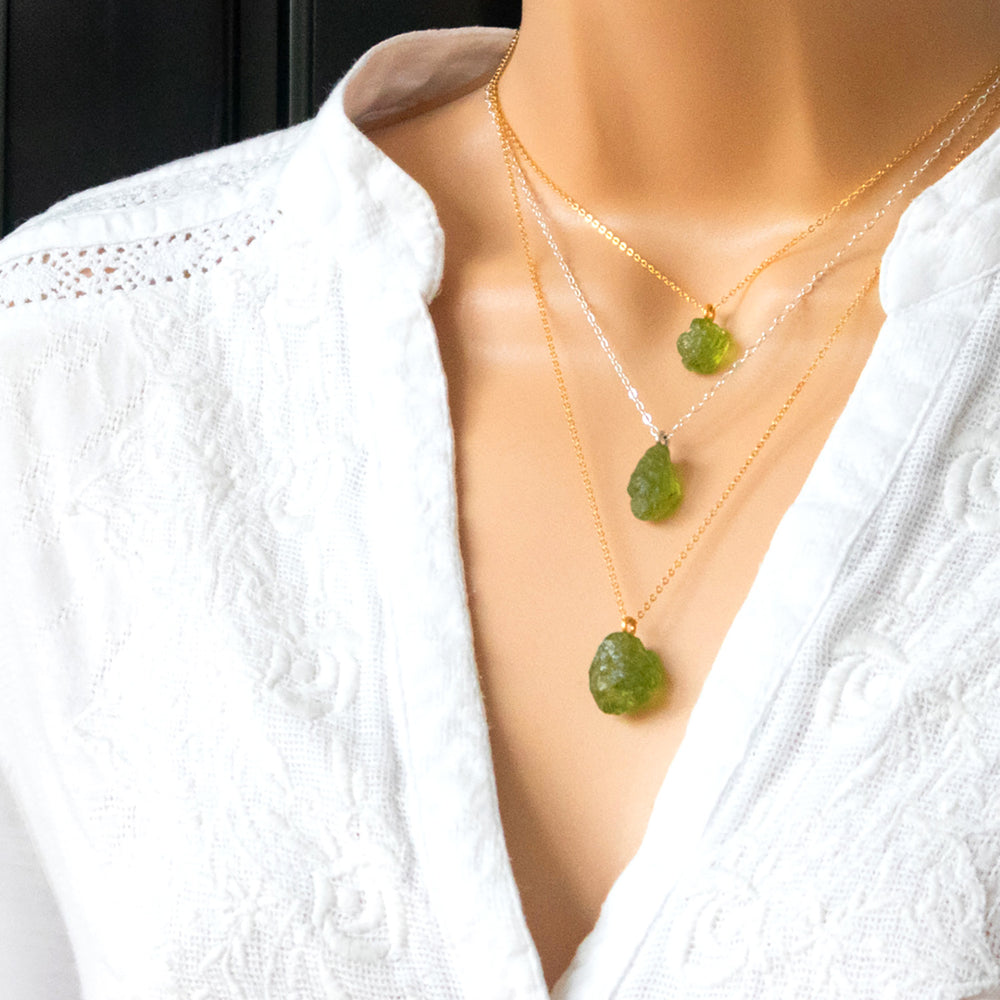raw peridot necklace 