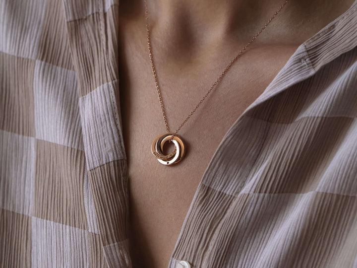 Interlocking Circle Necklace