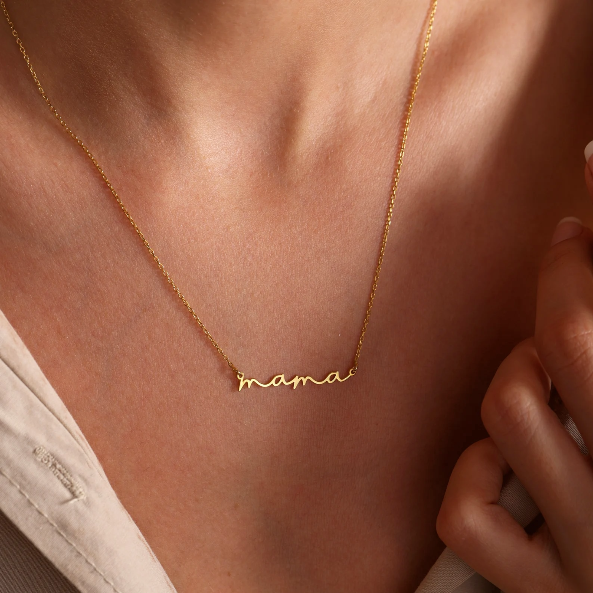 santa monica 14k gold mama necklace - $220